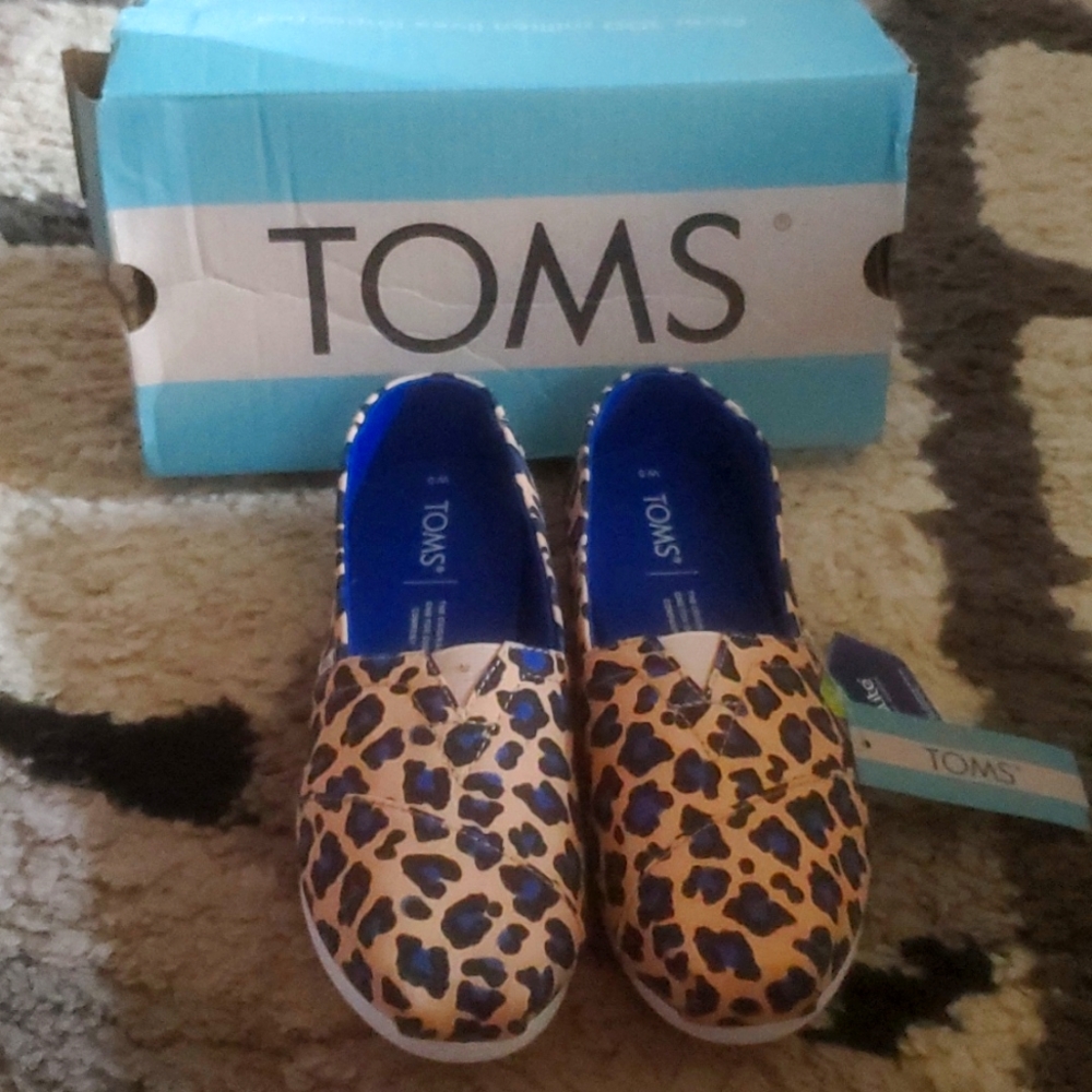 Leopard Print Toms